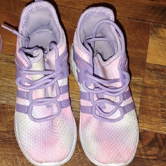 Girls Size 13 Shoes!!! - Picture 4 of 16